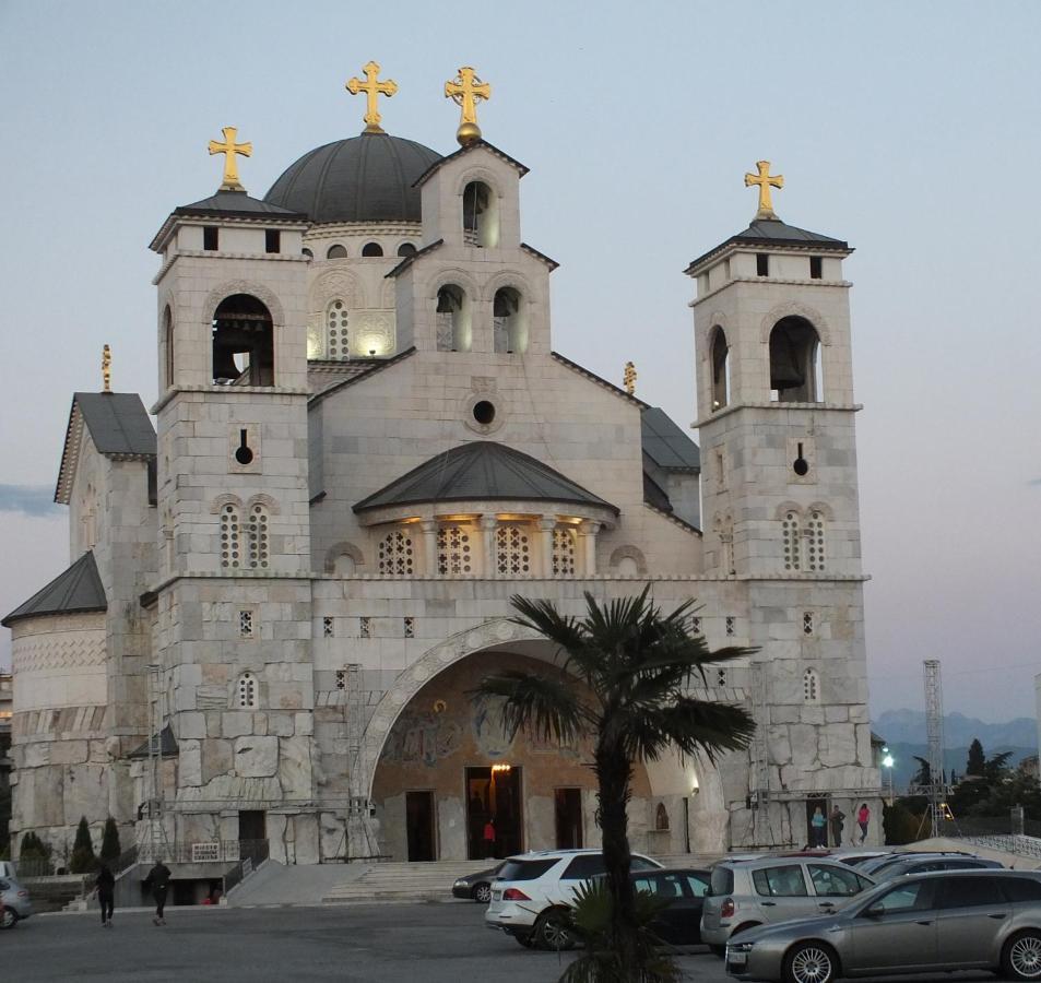 Apartment Temple Подгорица Экстерьер фото